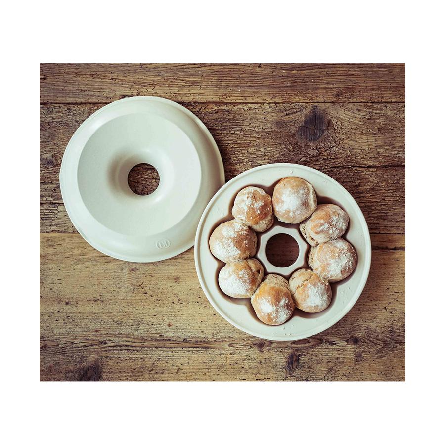 Emile Henry Bread Loaf Baker Crown Linen Linen