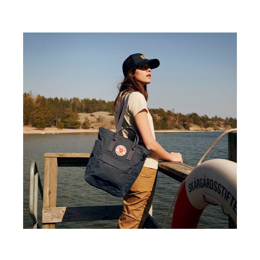Fjallraven Kanken Totepack Black Black