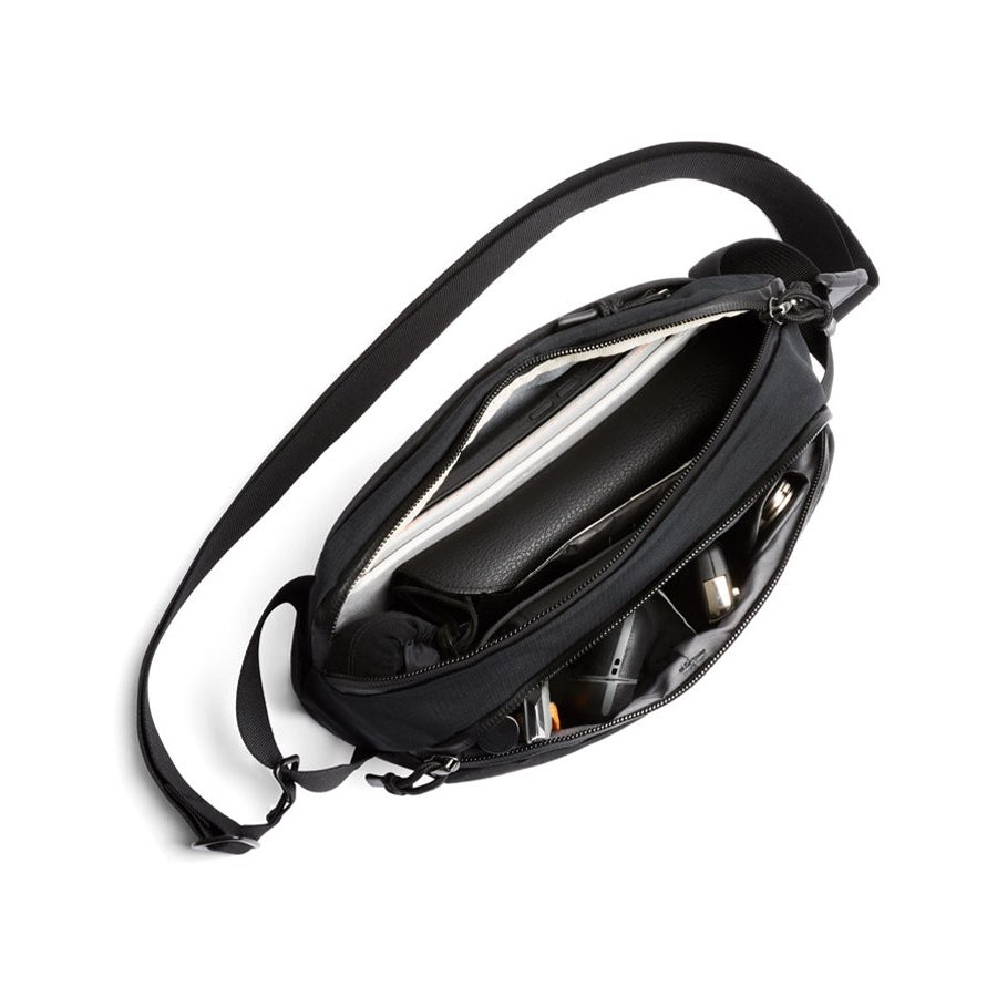 Bellroy Venture Ready Sling 2.5L Black Black