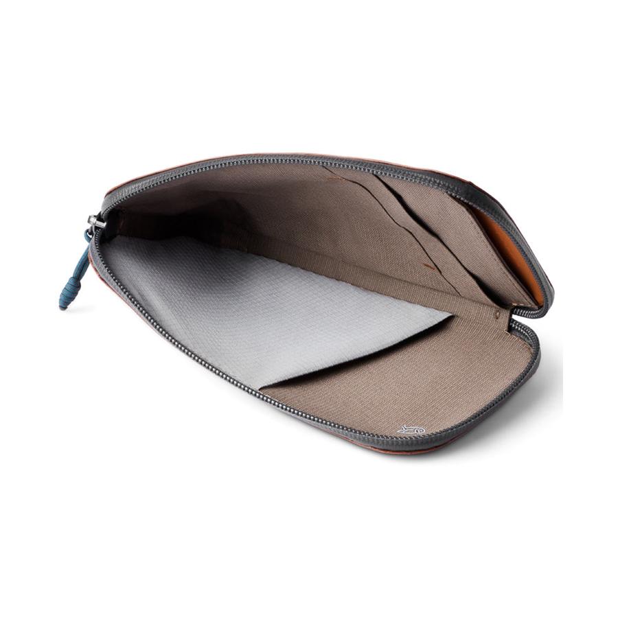 Bellroy All-Conditions Phone Pocket Plus Bronze Bronze