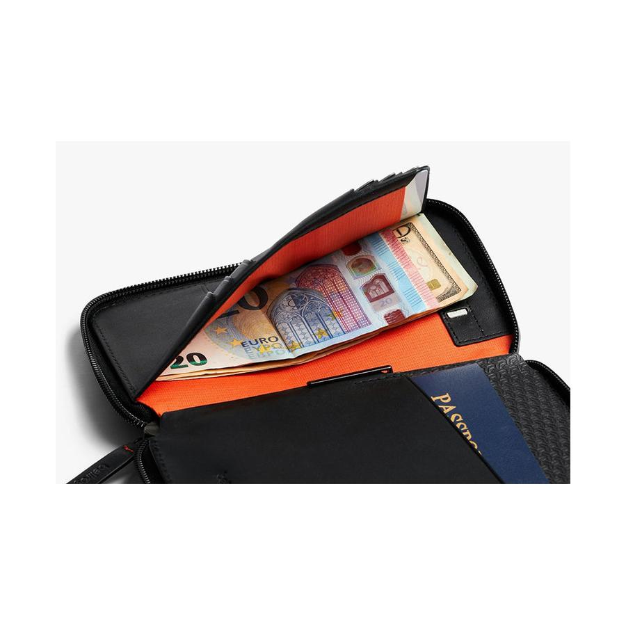 Bellroy Travel Folio Second Edition - Carryology Essentials Edition Black Ash Black Ash