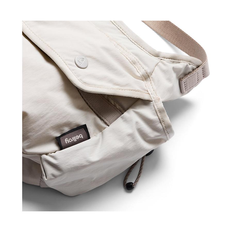 Bellroy Cinch Sling Oat Oat