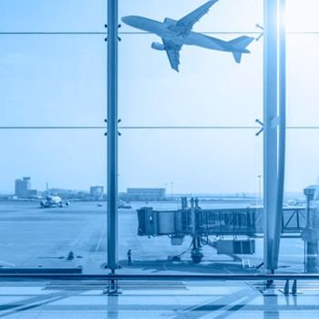 Top 10 Must-Haves For The Business Traveller