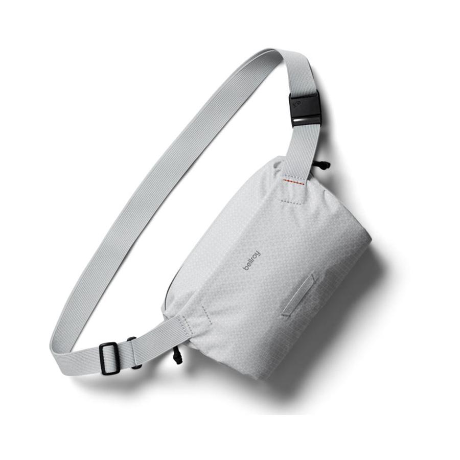 Bellroy Lite Sling Mini Fog Fog