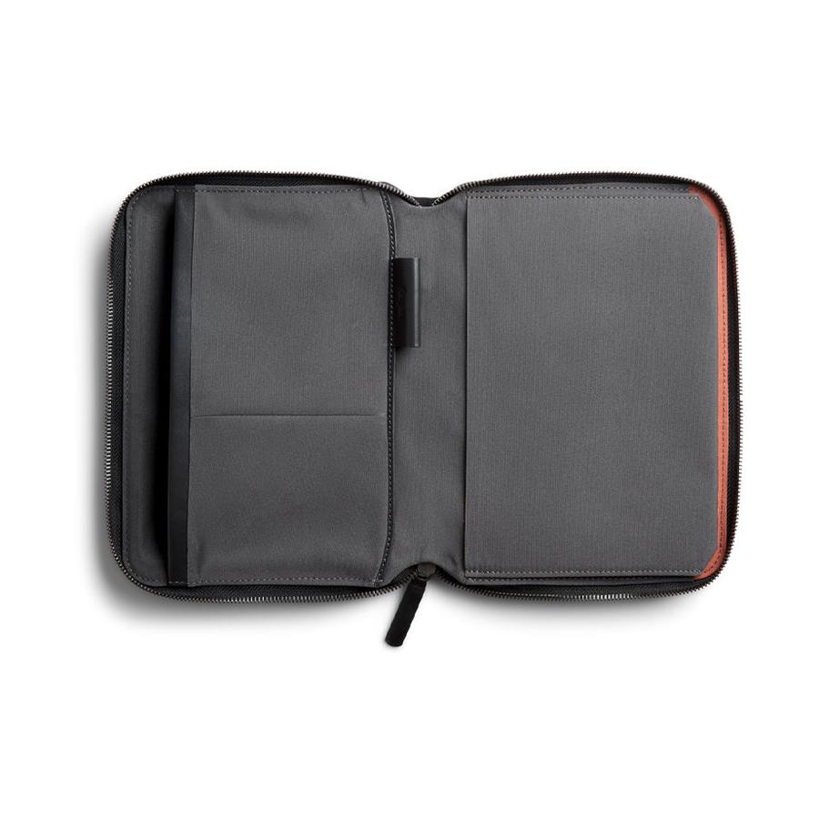 Bellroy Tokyo Folio 8" Raven Raven