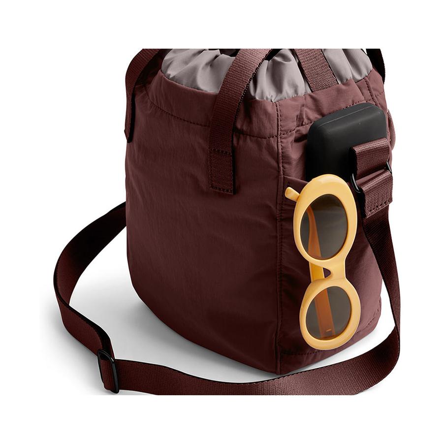 Bellroy Cinch Bucket Bag Burgundy Burgundy