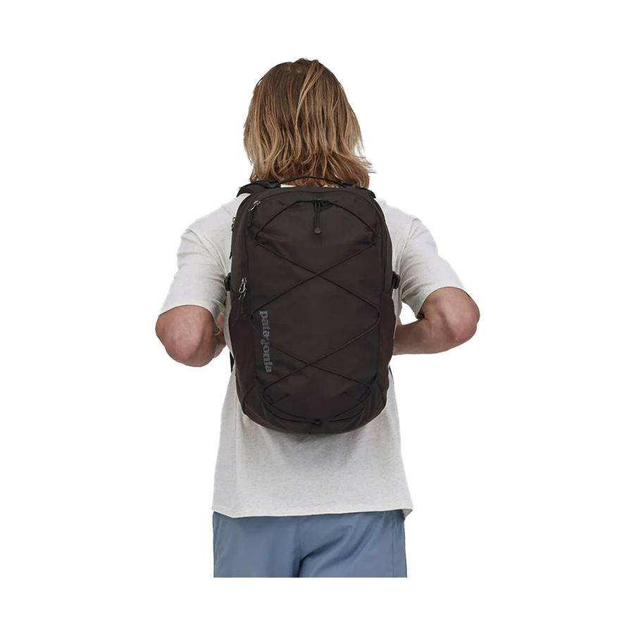 Patagonia Refugio Daypack 30L Black Black