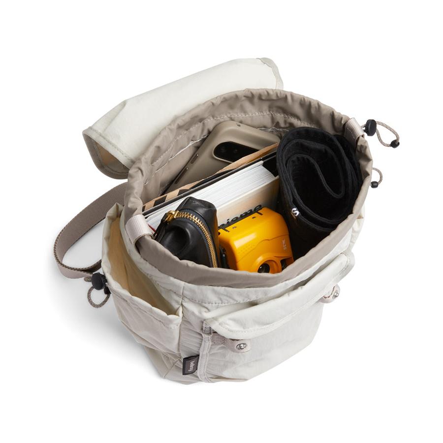 Bellroy Cinch Minipack Oat Oat