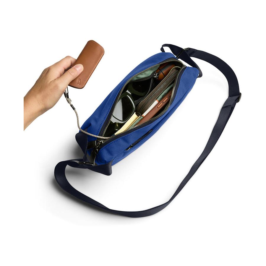 Bellroy Classic Sling 3L Indigo Indigo