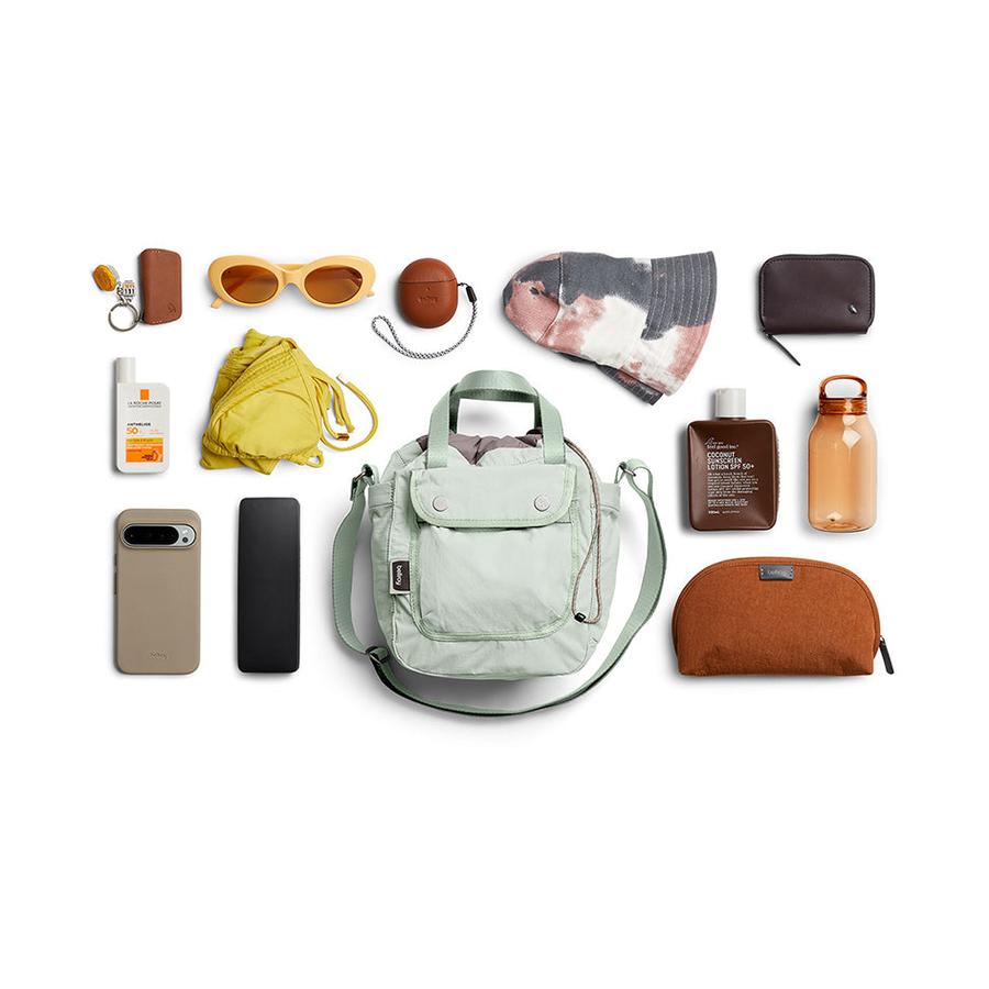 Bellroy Cinch Bucket Bag Seafoam Seafoam