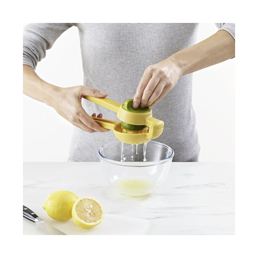Joseph Joseph JuiceMax Dual-Action Citrus Press Yellow Yellow