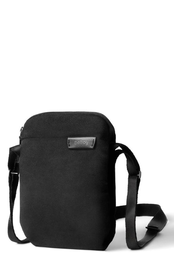 Bellroy City Pouch Melbourne Black