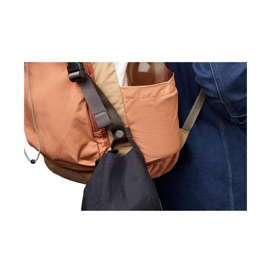 Bellroy Cinch Backpack Sand Dune Sand Dune