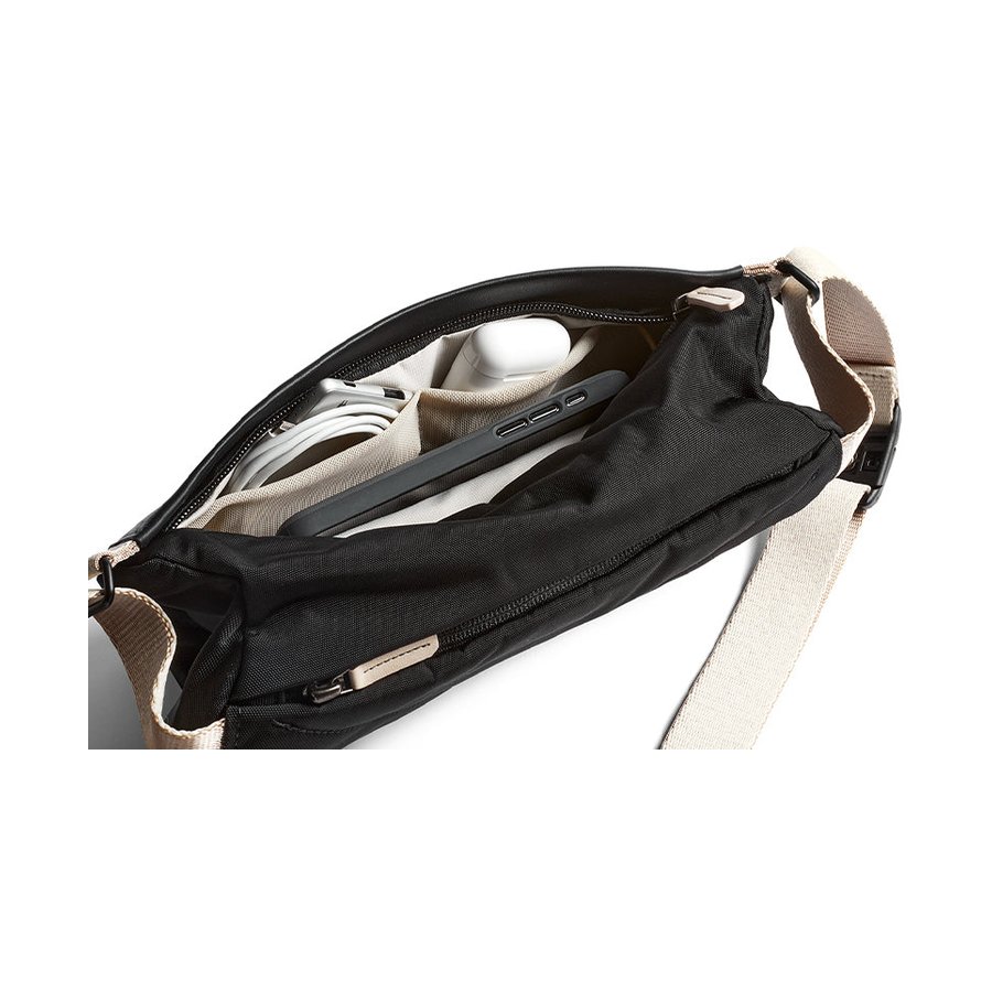 Bellroy Sling Bag Mini Premium Edition Black Sand Black Sand