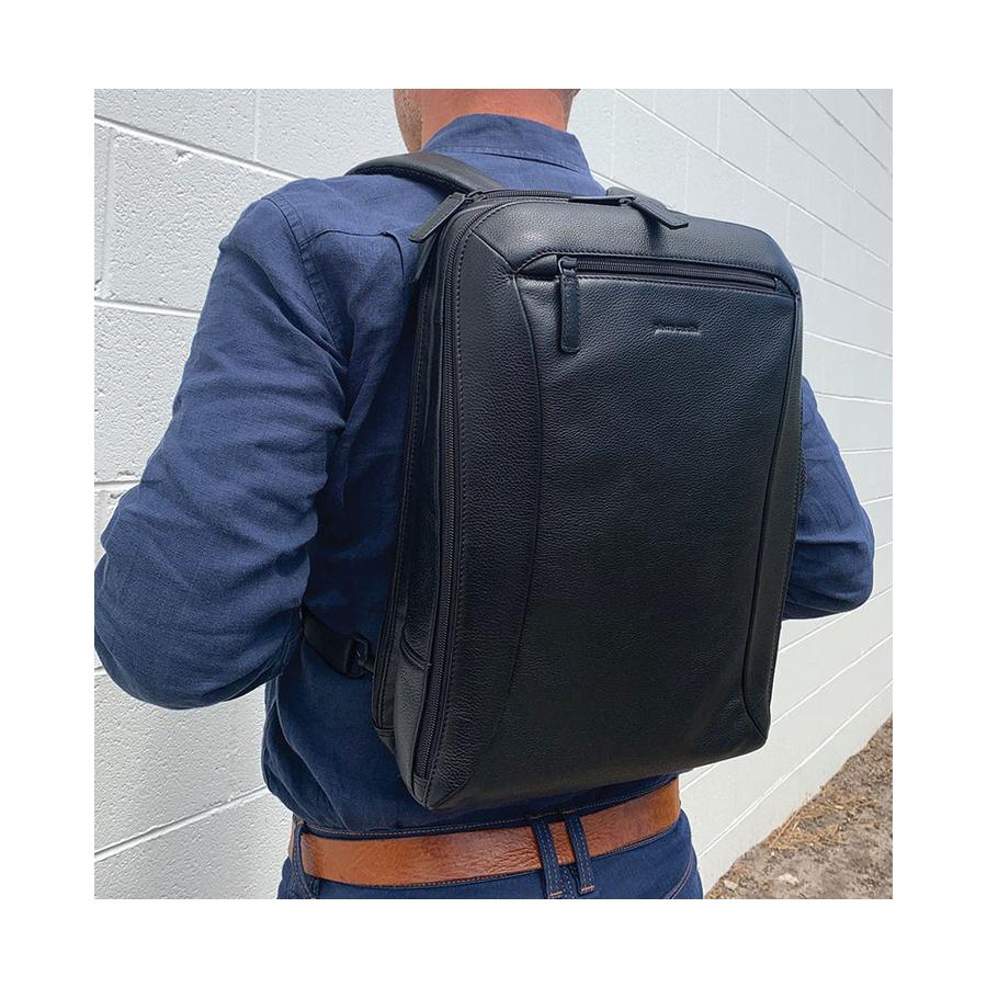 Pierre Cardin Kylo Pebbled Leather 15" Laptop Backpack/Brief Black Black