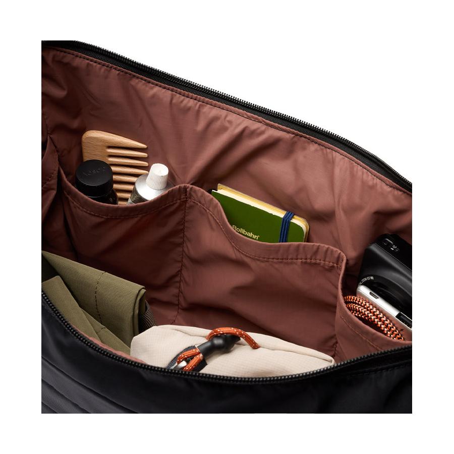 Bellroy Laneway Crescent Bag 12L Ink Ink