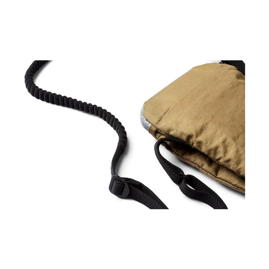 Bellroy City Pouch - ECOPAK Edition Coyote Coyote