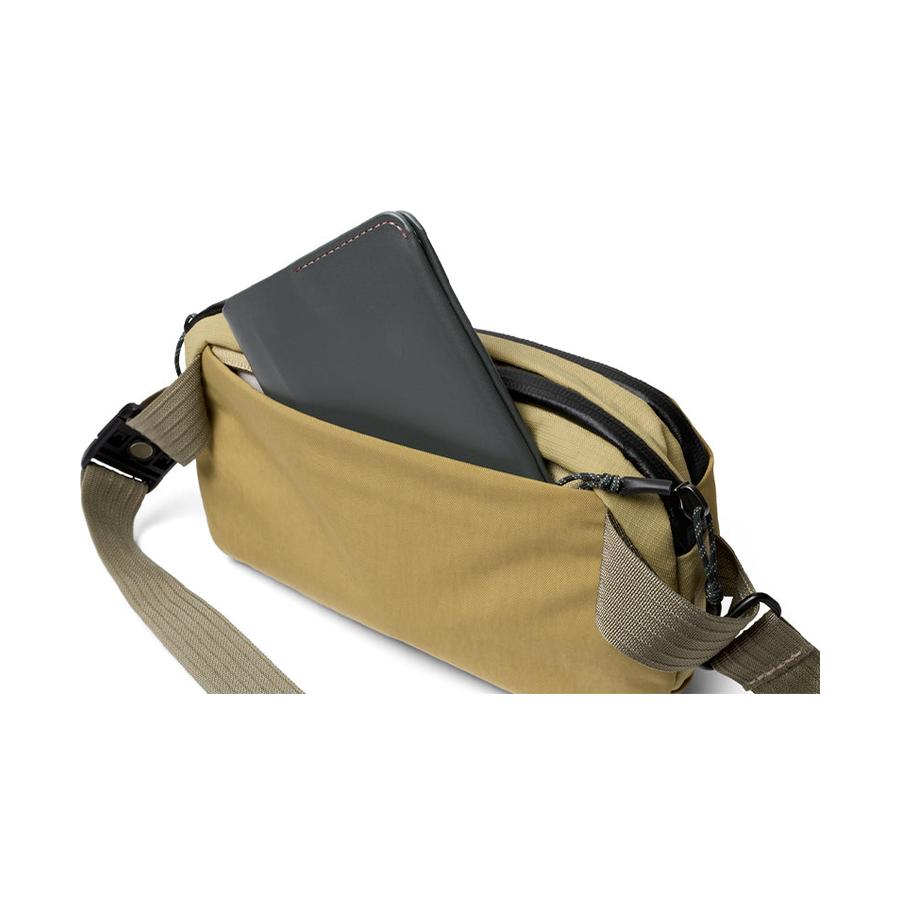Bellroy Venture Ready Sling 2.5L Safari Safari
